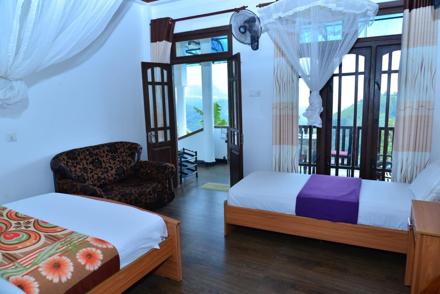 La Montagna Bed & Breakfast Ella Bagian luar foto