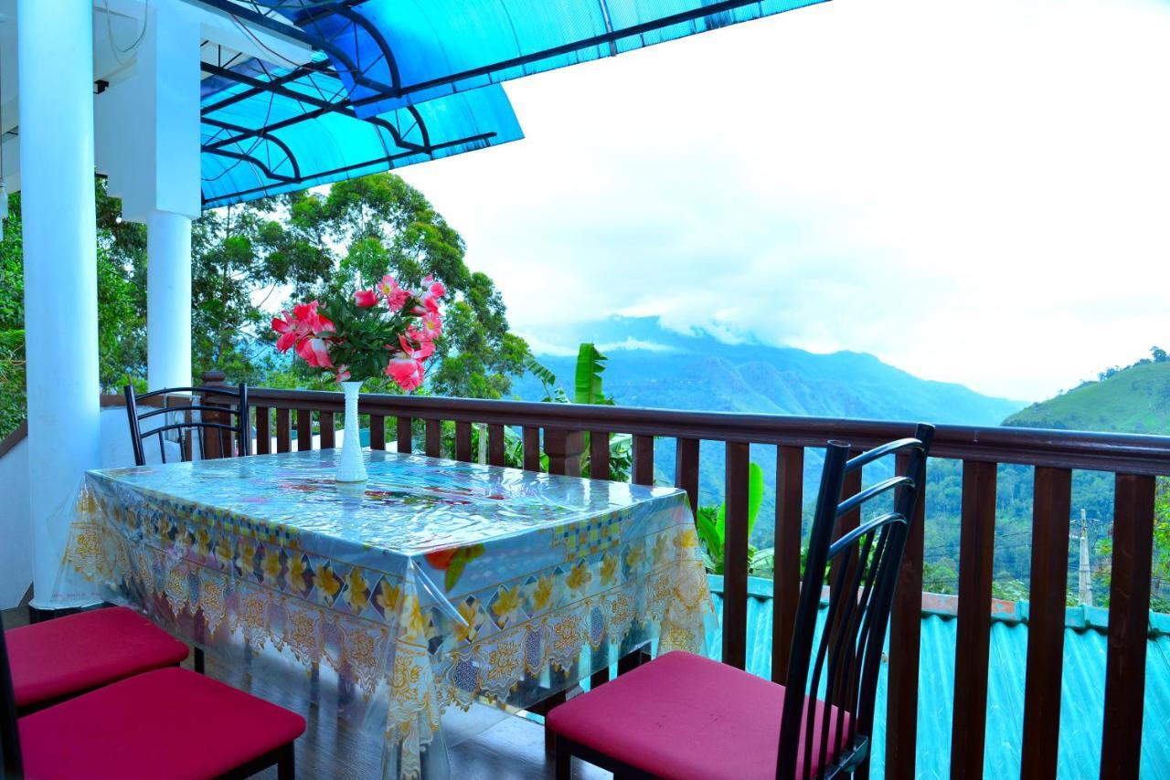 La Montagna Bed & Breakfast Ella Bagian luar foto