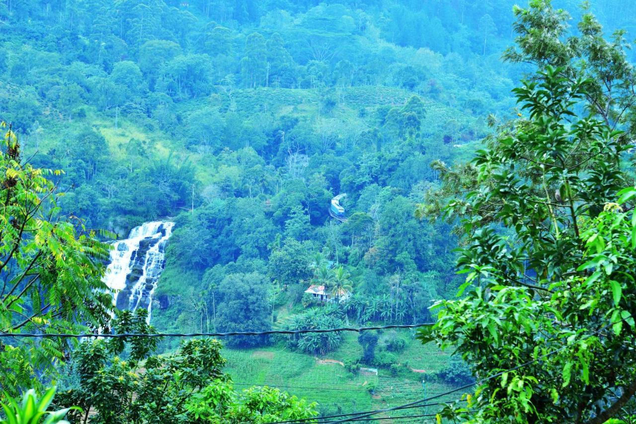 La Montagna Bed & Breakfast Ella Bagian luar foto